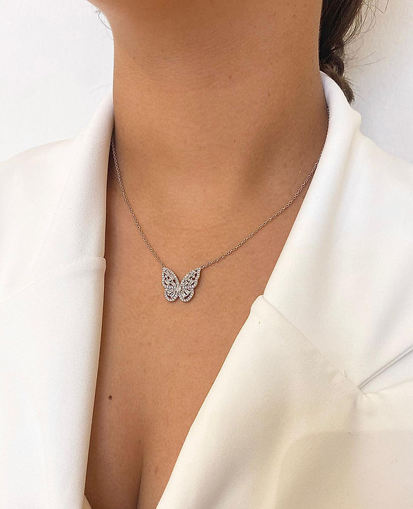 שרשרת פרפר משובצת